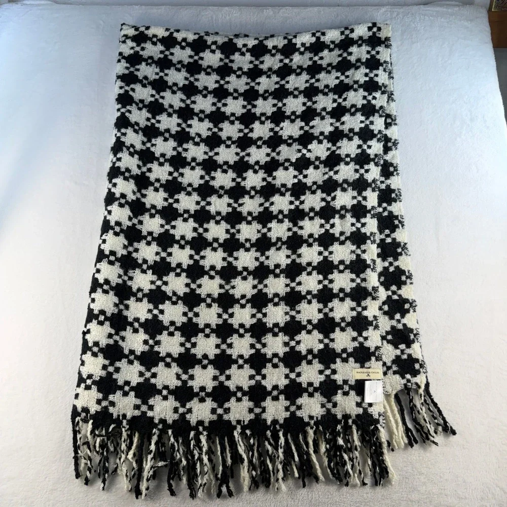 MacKenzie Childs Houndstooth Throw Blanket Fringe Black Ivory‎ 51